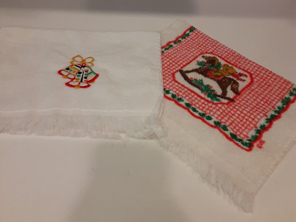 Vintage Christmas Towel Set x 2
